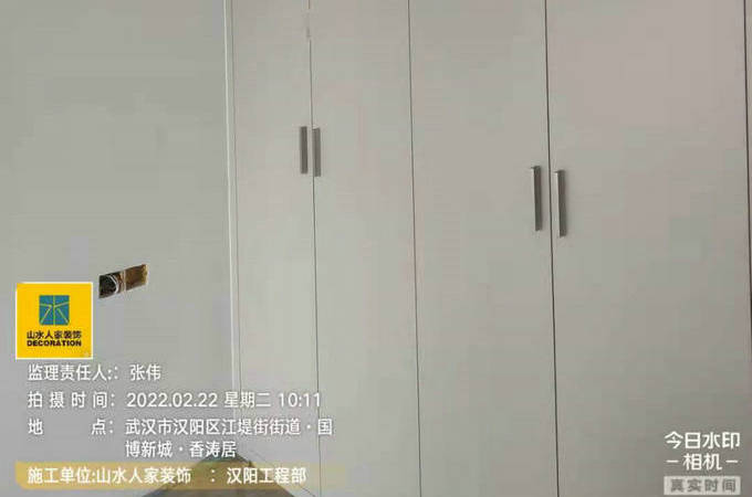 国博新城三期主材安装巡检