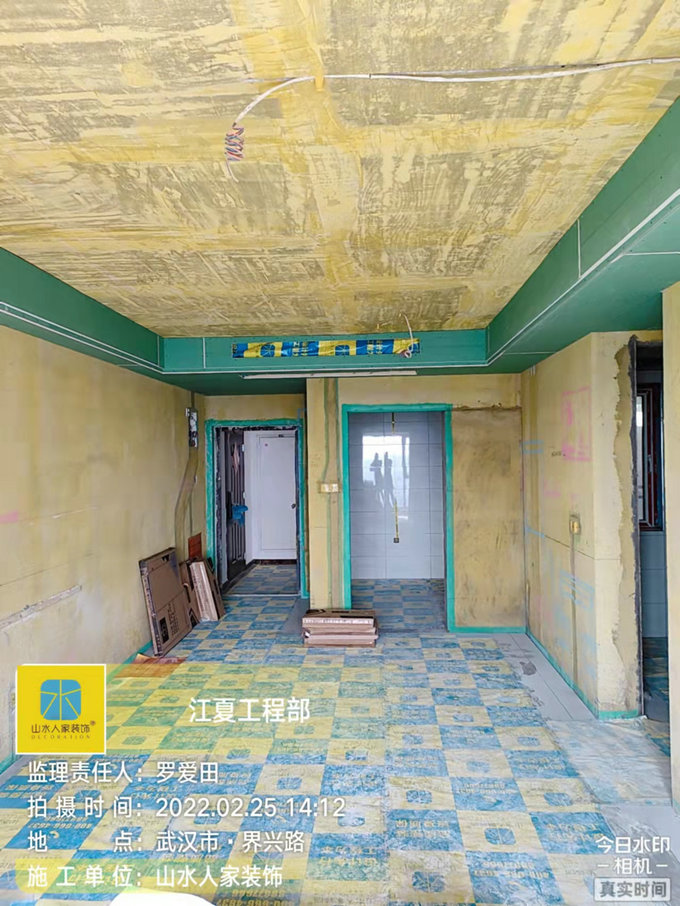路劲时代城装修工地泥工收尾验收