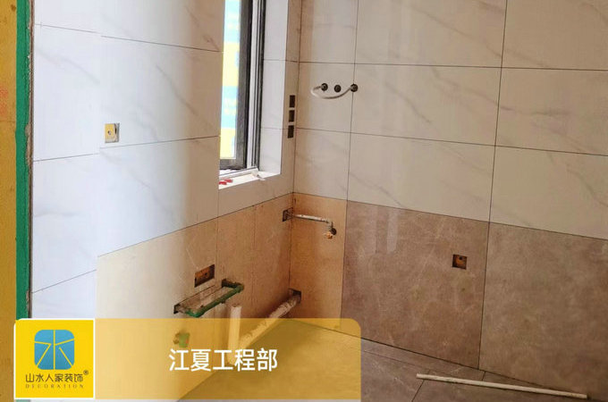 融创城装修工地泥木施工巡检