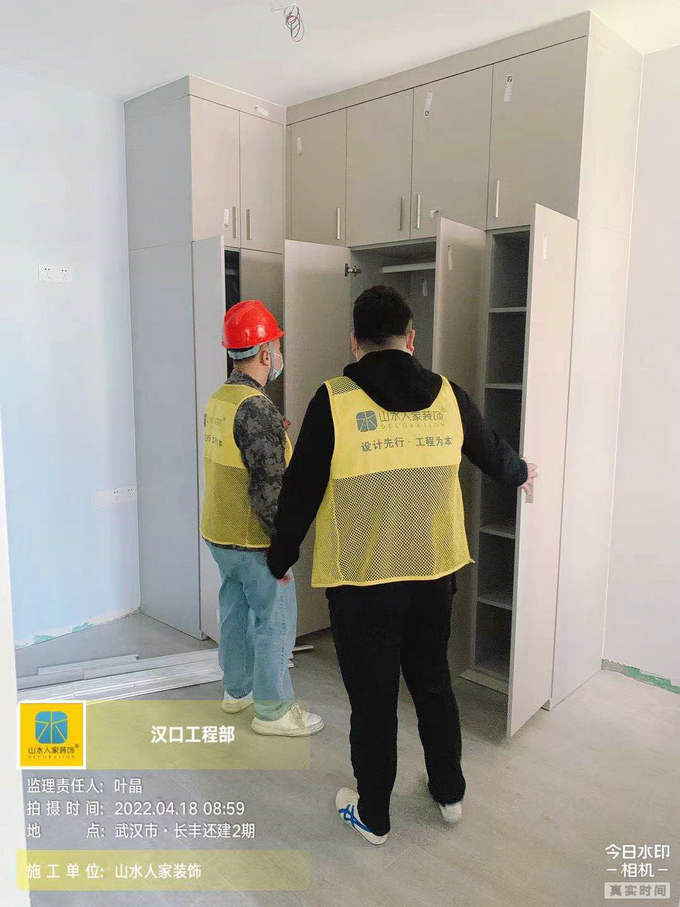 龙湖春江丽城装修工地巡查